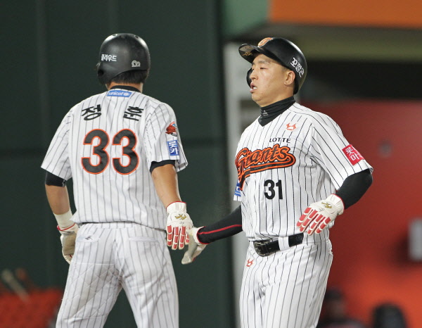 히메네스의 추격 2타점 적시안타